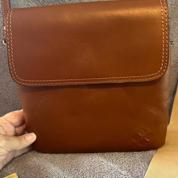 Patricia Nash Tan Leather Crossbody Bag New without tags - Picture 2 of 8